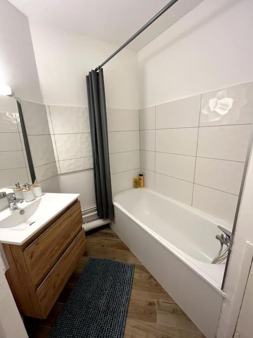 The Jungle Studio, Loggia & Parking Dans Residence Romans-sur-Isère Εξωτερικό φωτογραφία